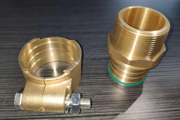 銅制過(guò)渡接頭的結(jié)構(gòu)、作用及連接方式 圖1